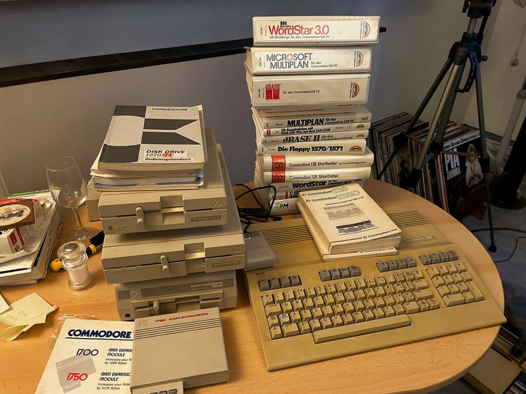 Commodore 128 Paket