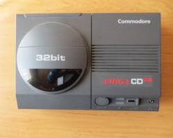 Commodore Amiga CD32